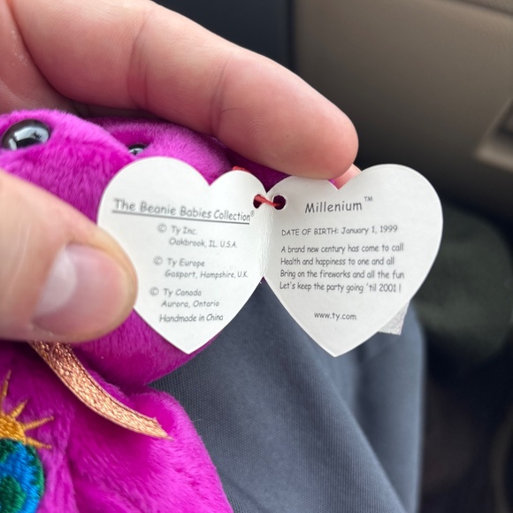 RARE Ty Beanie Baby Bear Millennium 🎊 name spelled wrong! Major ERROR🧸🤦🏻‍♀️ - Picture 2 of 3